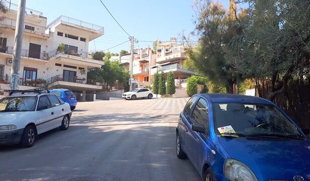 Όποιος βρει το stop στη φωτό, κερδίζει μια ασφαλή διέλευση! 39