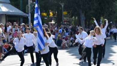 Οι 10 κοπέλες "ακούρδιστα στρατιωτάκια" αποκαλύπτονται - Video 31