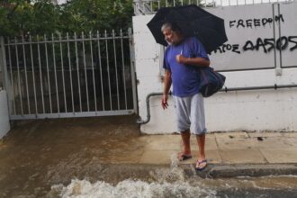 Ήχησε το 112 στην Αττική - Πώς κινείται η κακοκαιρία, τι δείχνουν τα νεότερα στοιχεία 25