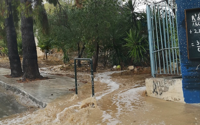 Χαϊδάρι, με μια ώρα βροχή 6 Χαϊδάρι, με μια ώρα βροχή 5