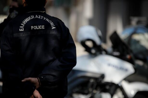 Στα χέρια της Ασφάλειας Χαϊδαρίου δυάδα Τούρκων με διεθνές ένταλμα σύλληψης 29