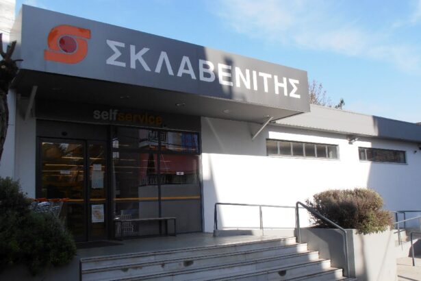 Χειροπέδες στους διαρρήκτες του "Σκλαβενίτη" στην Πλατεία Ηρώων 11