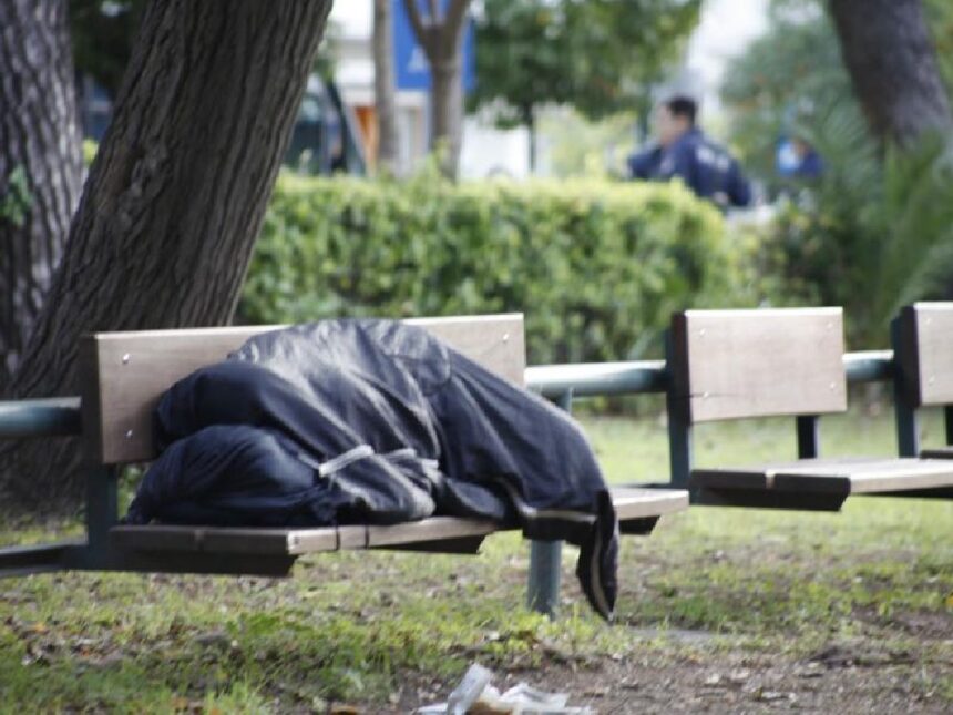 Άνεργοι και χαμηλόμισθοι στηρίζουν αστέγους στο Χαϊδάρι 1