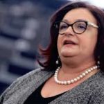 Η μετανάστευση διακυβεύει την ευρωπαϊκή συνοχή 1