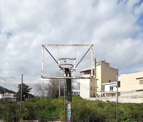 Είναι ένα γηπεδάκι... 23