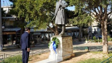 Κατάθεση στεφάνου από τον δήμαρχο Βαγγέλη Ντηνιακό 33
