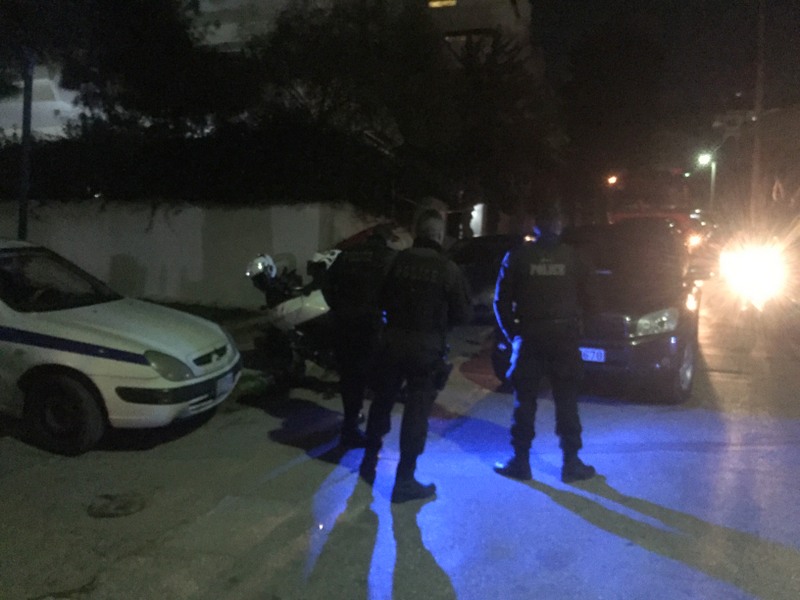 Μεγάλη κινητοποίηση αστυνομίας και στρατού στο Δάσος - Εκρηκτικό σε κήπο πολυκατοικίας 3