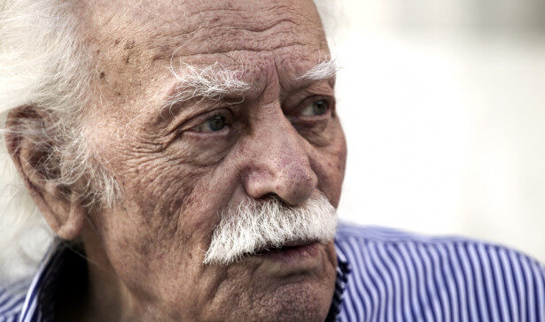 Δήλωση δημάρχου Βαγγέλη Ντηνιακού για τον θάνατο του Μανώλη Γλέζου 15