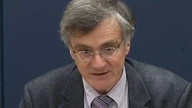 Τσιόδρας: Η καμπύλη της επιδημίας στην Ελλάδα δείχνει σαν να έχει βάλει κάποιο φρένο 5
