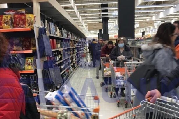 Κορωνοϊός - σούπερ μάρκετ: Έρχονται αποφάσεις για τον συνωστισμό 7