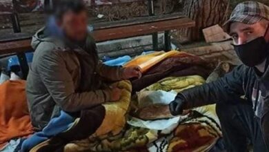 Φρέσκο ψωμί στους άστεγους 30