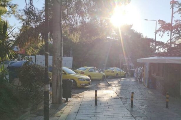 "Για κοιτάξτε την πιάτσα στην πλατεία" 11