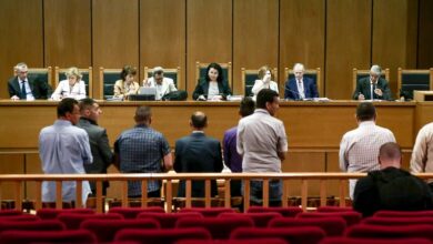 Το κράτος δικαίου και η «Χρυσή Αυγή» - Μπορούν οι καταδικασθέντες να πάρουν μέρος στις εκλογές; 10