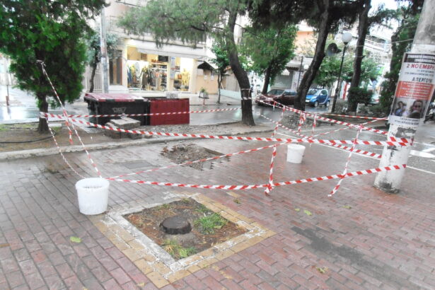 Πλημμύρισε ο πεζόδρομος - Όχι από τη βροχή 3