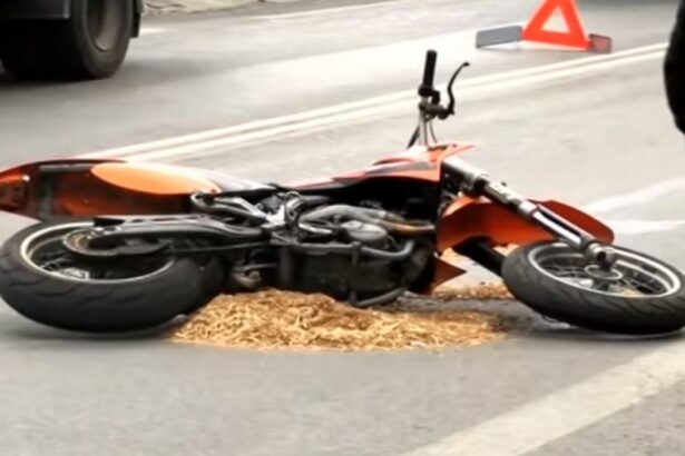 Τραυματισμός 30χρονου μοτοσυκλετιστή στην Καραϊσκάκη 25