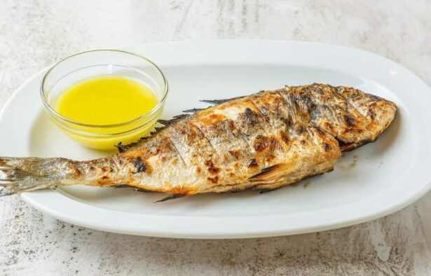 "Σπάρος" - Γεύμα Αλληλεγγύης: Ψήνει 100 τσιπούρες για τον συνάνθρωπο 7