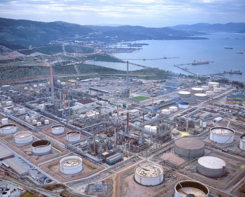 Έτσι μπήκαν τα θεμέλια των ΕΛΠΕ - Οι πολιτικές κόντρες και η βεντέτα των εφοπλιστών 1