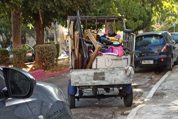 Μάνα και γιος έψαχναν το μεροκάματο στο έρημο σπίτι... 23