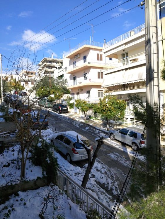 Προσοχή στα πεζοδρόμια! 1