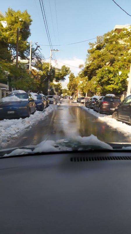 Προσοχή στα πεζοδρόμια! 9