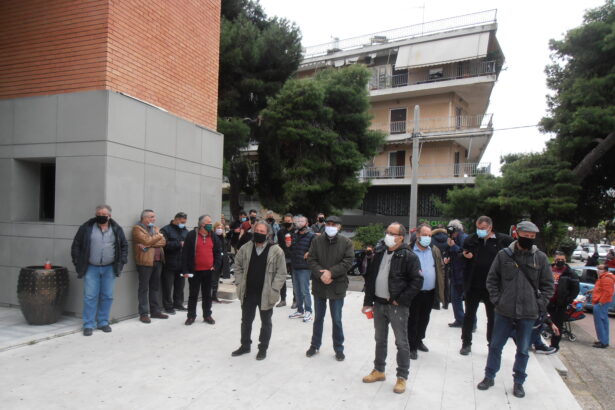 Συγκέντρωση διαμαρτυρίας στο Δημαρχείο, ο δήμαρχος ήταν αλλού 3