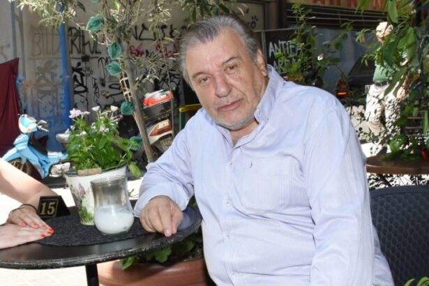 "Χαιρέτα μου τον Πλάτανο": Ο Τάσος Χαλκιάς στη θέση του Φιλιππίδη 27