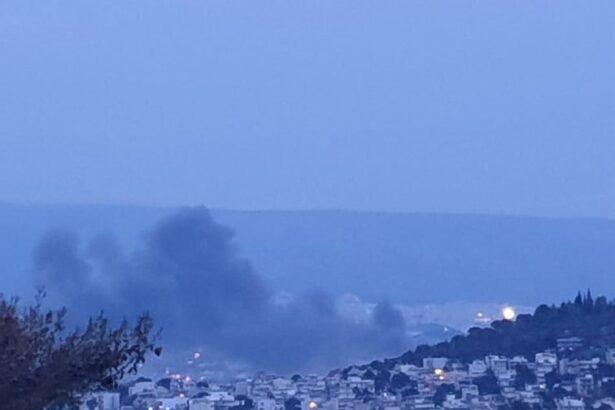 Σε παλιές αποθήκες η απογευματινή φωτιά 35