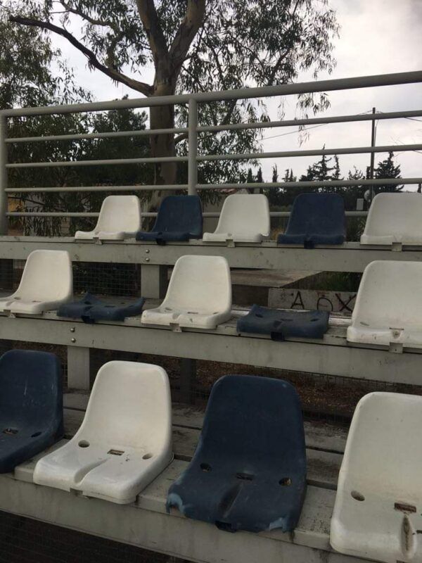 "Στα κάγκελα" για τα παρατημένα γήπεδα ο ΑΟ Χαϊδαρίου 9