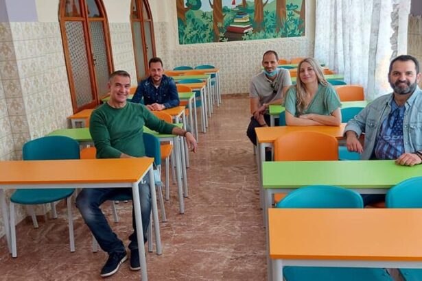 Οι Παλαίμαχοι Δάφνης - Δάσους εξόπλισαν αίθουσα μελέτης Ορφανοτροφείου 31