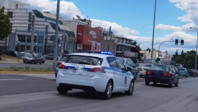 Χαϊδάρι: Πρόχειρος εμπρηστικός μηχανισμός σε είσοδο πολυκατοικίας 15