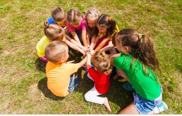 Βρεφονηπιακοί σταθμοί: Πότε γίνονται οι αιτήσεις για εγγραφές – Τα δικαιολογητικά και το πρόγραμμα ΕΣΠΑ 43