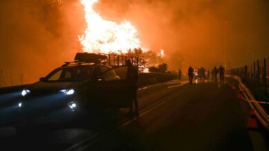 Φωτιά στην Αττική: Κλειστή η Εθνική Οδός και στα δύο ρεύματα στην Αθηνών - Λαμίας 1