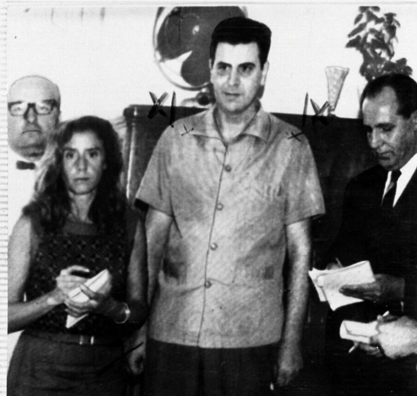 "Να δοθεί το όνομα του Μίκη Θεοδωράκη στον δρόμο του Προφήτη Ηλία Χαϊδαρίου όπου συνελήφθη από τη χούντα" 1