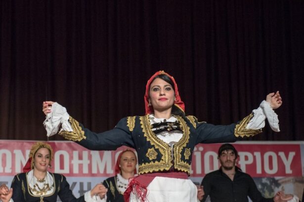Η Εστία Κρητών Χαϊδαρίου σε βάζει στον υπέροχο κόσμο του παραδοσιακού χορού και της μουσικής 15