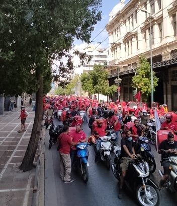 Στους δρόμους θα γιορτάσουν οι διανομείς της efood τη μεγάλη τους νίκη 23