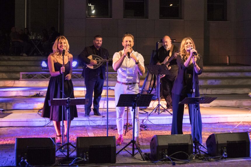 Μια πολύ όμορφη βραδιά με τα τραγούδια του αξέχαστου Μανώλη Χιώτη 1