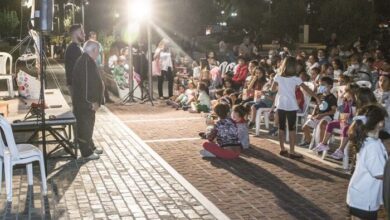 Ο Δήμος Χαϊδαρίου βράβευσε τον σπουδαίο καραγκιοζοπαίχτη Σωτήρη Χαρίδημο 72
