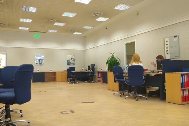 Επίθεση τα ξημερώματα στη Eurobank της Λ. Αθηνών 11