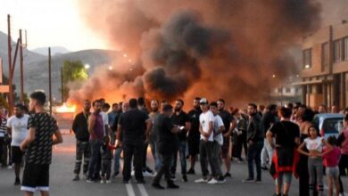 Κλειστή η Αττική οδός από κινητοποιήσεις Ρομά - 10 ερωτήματα από την Ελλάν Πασσέ για τους πυροβολισμούς 7