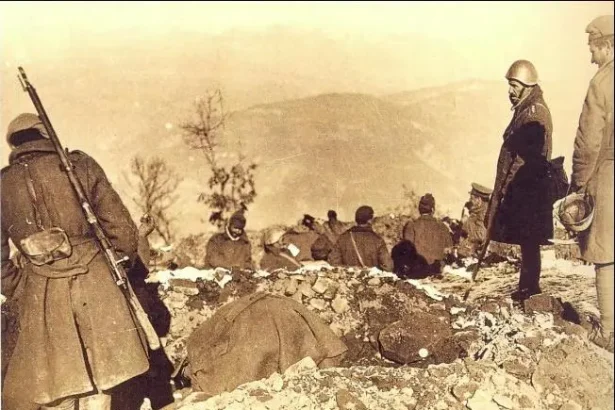 Η Μάχη της Γκραμπάλας γκρέμισε τα όνειρα του ιταλικού φασισμού για "περίπατο στην Αθήνα" 19
