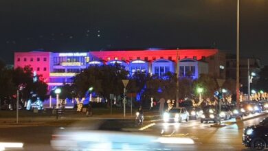 Εικόνες από την κατάφωτη πόλη και αγορά! 1