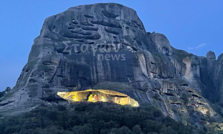 Η πιο όμορφη φάτνη βρίσκεται στα Μετέωρα 2 Η πιο όμορφη φάτνη βρίσκεται στα Μετέωρα 1