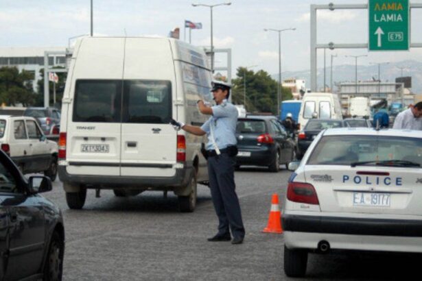 Κηφισός: Σοβαρό τροχαίο στο ύψος των ΚΤΕΛ με 8 οχήματα – 7 τραυματίες 55