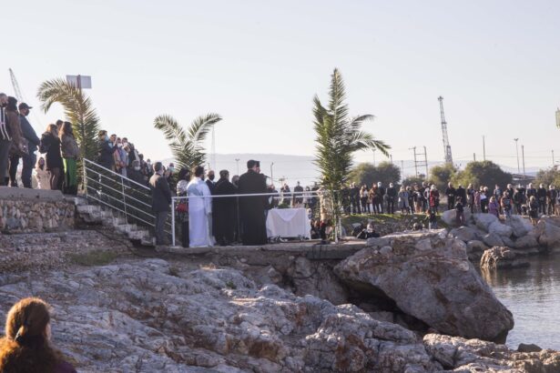 Αγιασμός των υδάτων στην Ακτή Σκαραμαγκά, με την προσμονή της δικαίωσης 27