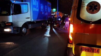Τροχαίο δυστύχημα στην Ελευσίνα - Νεκρή 25χρονη που παρασύρθηκε από φορτηγό 19