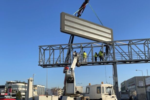 Τοποθετήθηκαν full matrix ηλεκτρονικές πινακίδες ενημέρωσης των οδηγών στο Κηφισό 11