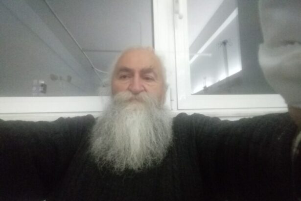 Ωδή στους άξιους γιατρούς και νοσηλευτές 33