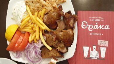 ΘΡΑΚΑ: Παραδοσιακό σουβλάκι ή κοντοσούβλι, και τα δύο ήταν υπέροχα! 17