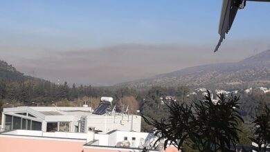 Βαριά η ατμόσφαιρα από φωτιά σε απορρίμματα και πλαστικά 19