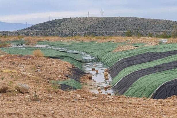 Σχιστό: "Πάπλωμα" σε 10.000.000 τόνους αποβλήτων με ραδιενέργεια 43